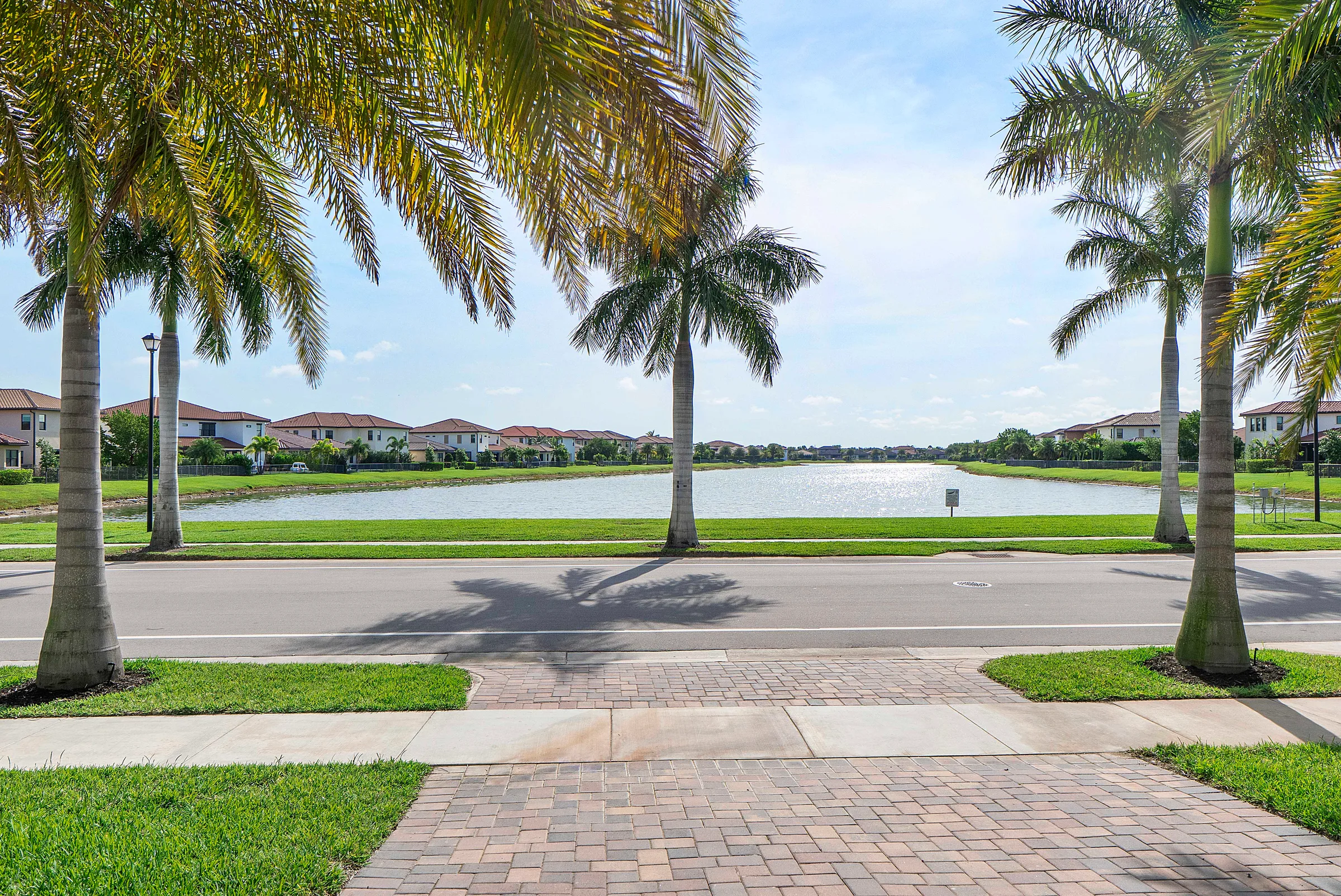 Empty home — 8685 Parkland Bay Dr